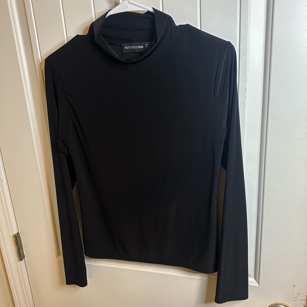 PrettyLittleThing Classic Black Long Sleeve Top
